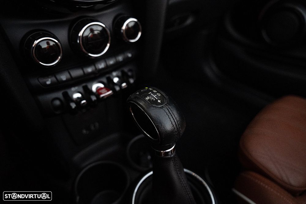 MINI Cabrio Cooper D Auto - 11