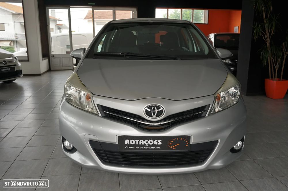 Toyota Yaris 1.0 VVT-i Comfort+P.Style - 2