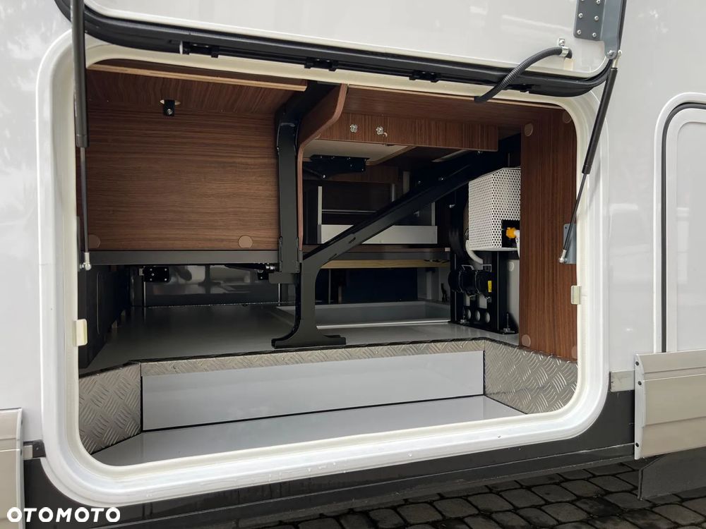 Carthago Chic C-Line I 5.9 LE XL, Model 2026, Mercedes, Automat - 12