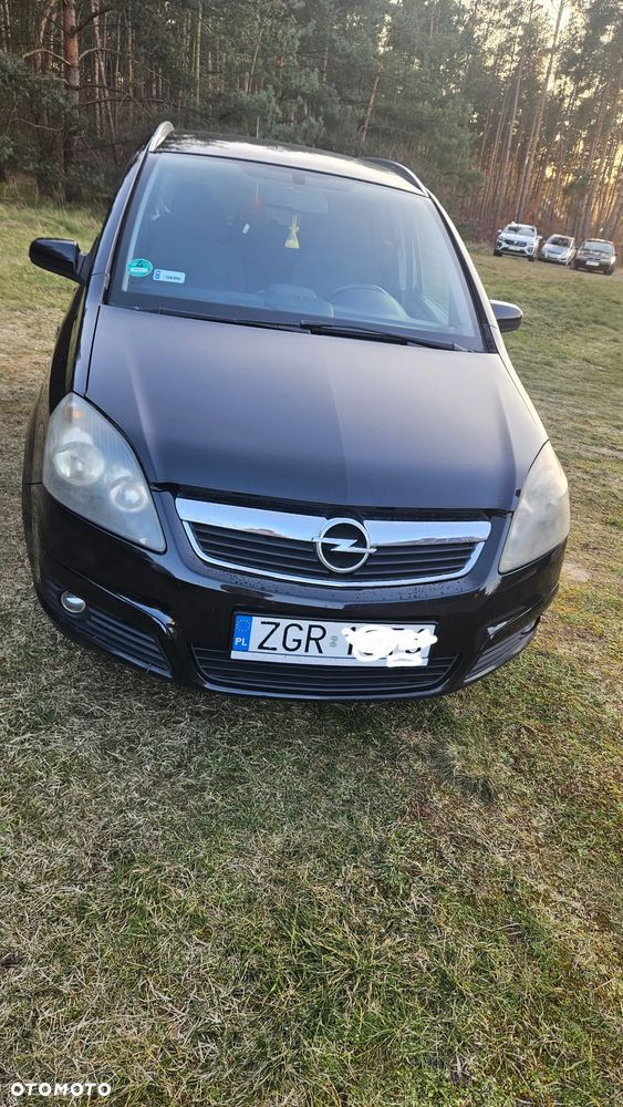 Opel Zafira - 2