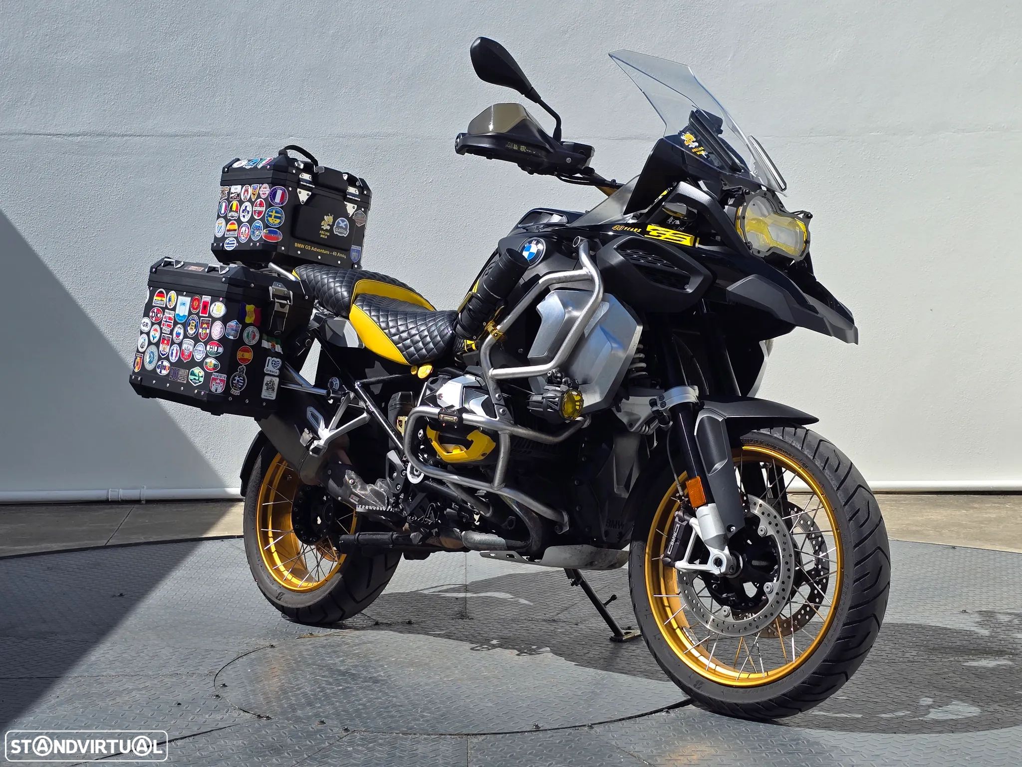 BMW R 1250 GS Adventure 40 years - 1