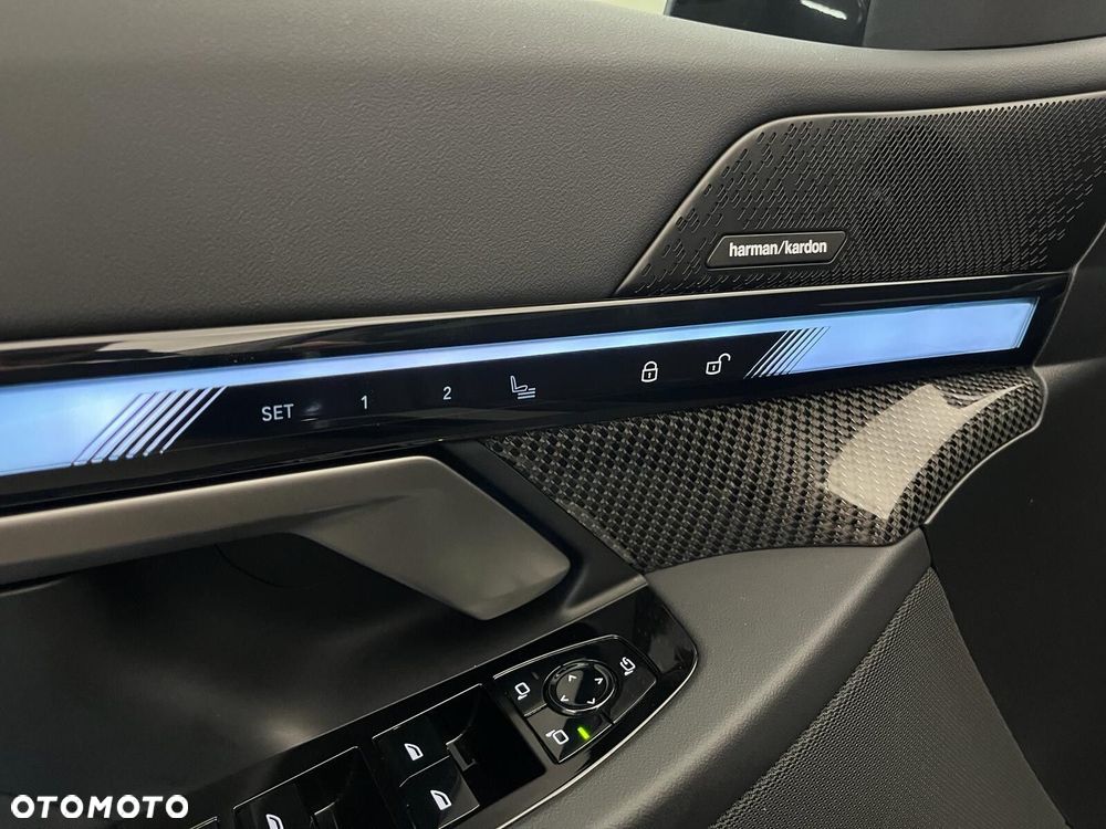BMW Seria 5 - 18
