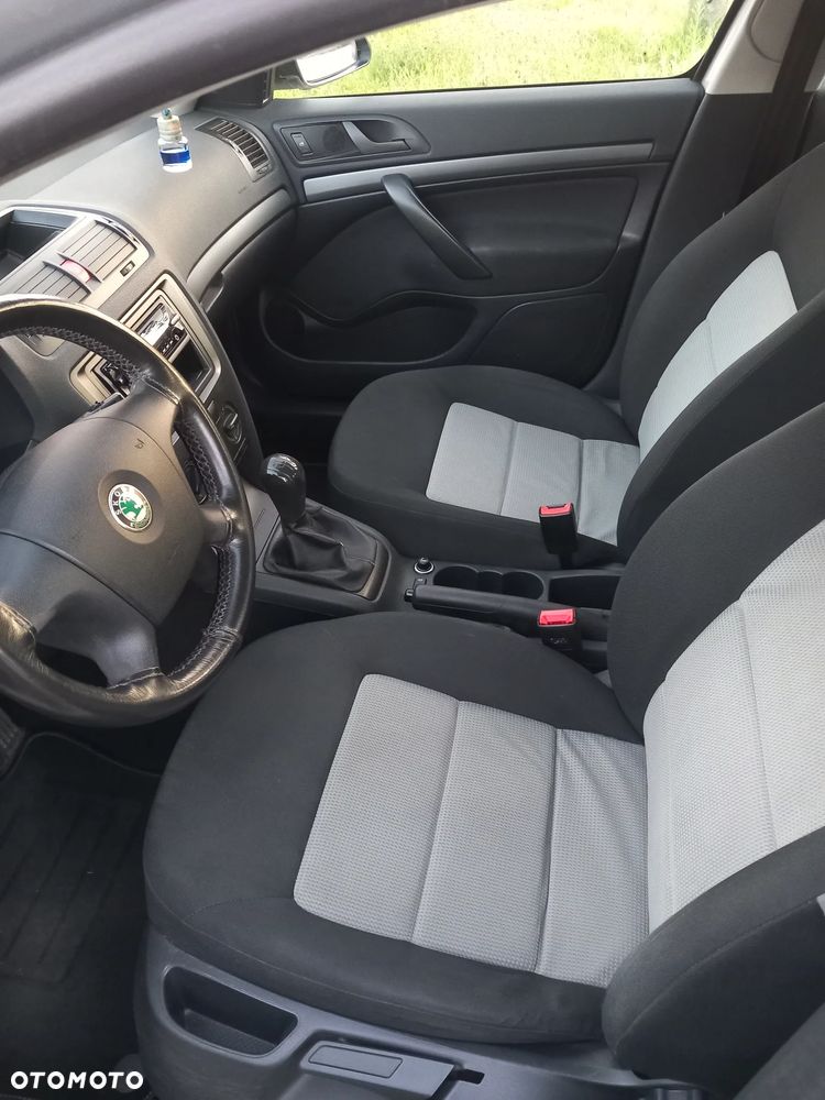 Skoda Octavia 1.9 TDI Ambiente - 6