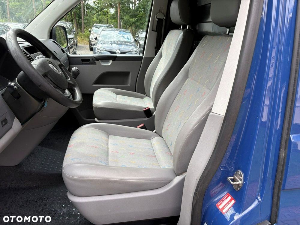 Volkswagen Transporter - 8