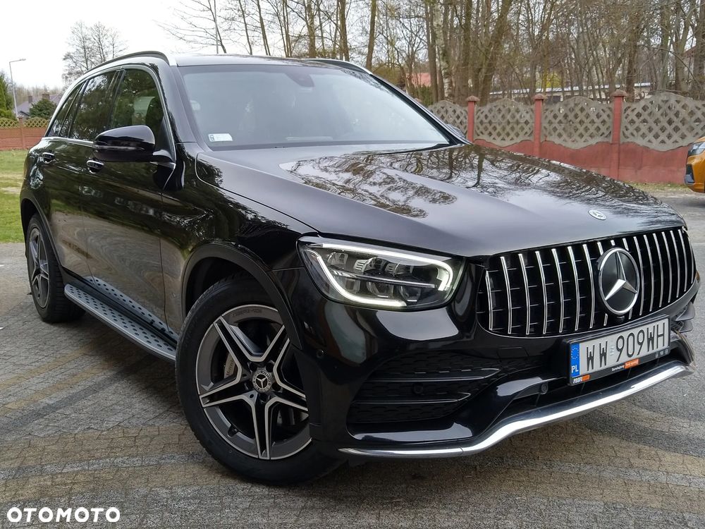 Mercedes-Benz GLC 200 d 4Matic 9G-TRONIC AMG Line - 3