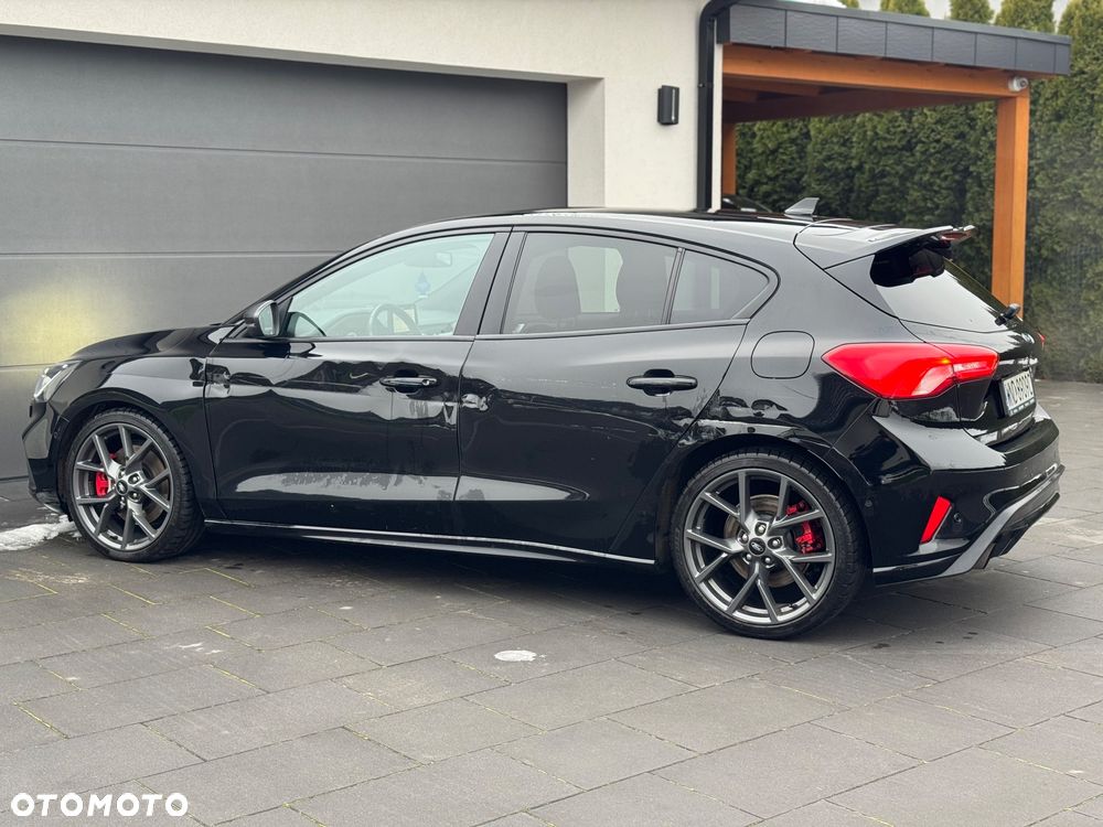 Ford Focus 2.3 EcoBoost ST - 13
