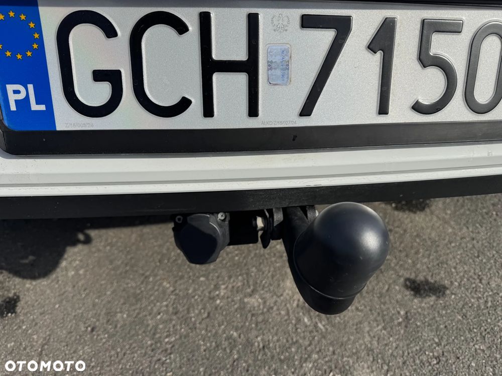 Volkswagen Passat - 20