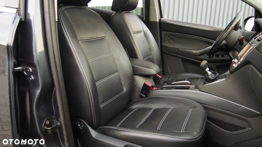 Ford Kuga 2.0 TDCi 4x4 Titanium - 8