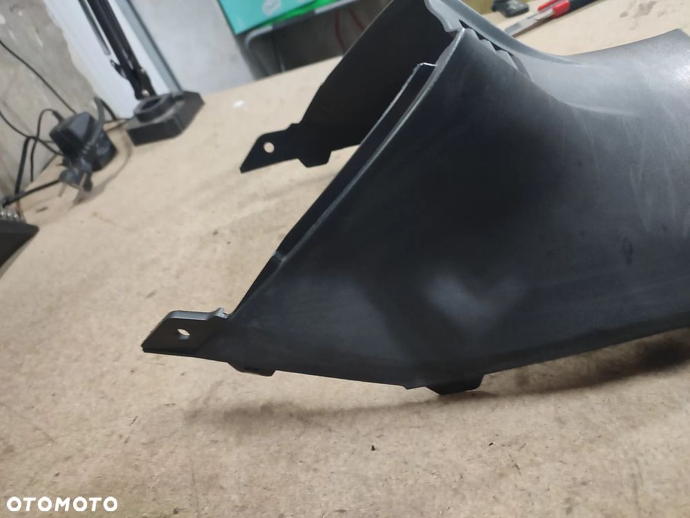 Osłona, tunel, wypełnienie Suzuki Burgman 400 - 2
