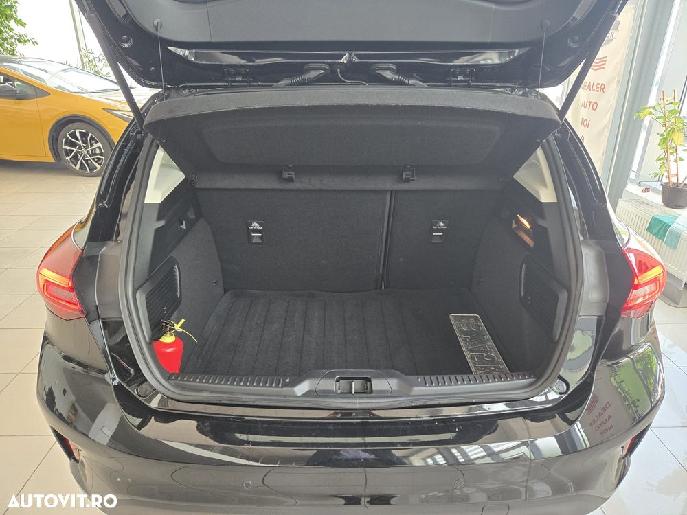 Ford Focus 1.0 EcoBoost MHEV Titanium - 18