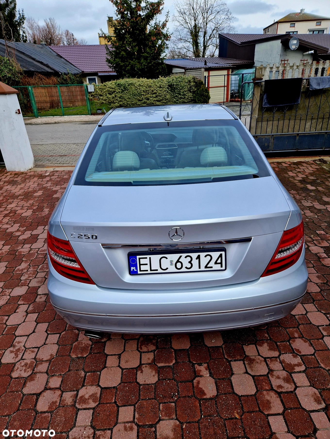 Mercedes-Benz Klasa C 250 CGI T Automatik BlueEFFICIENCY Avantgarde - 7