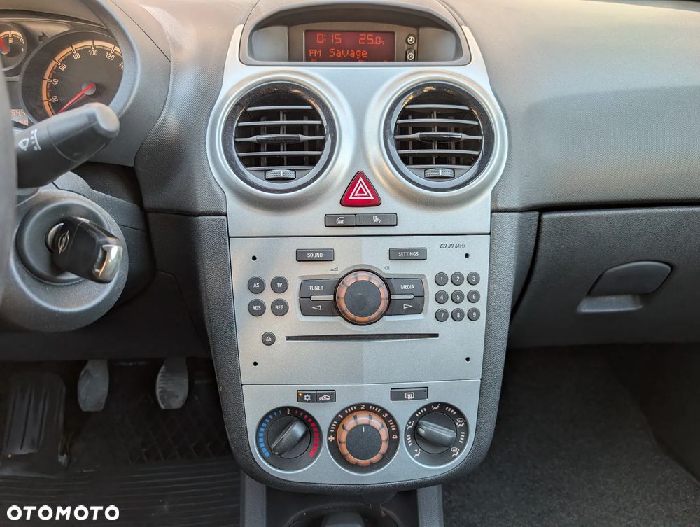 Opel Corsa 1.2 16V Enjoy - 28