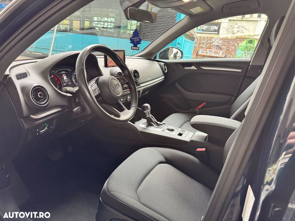 Audi A3 35 TFSI Sportback S tronic advanced - 11