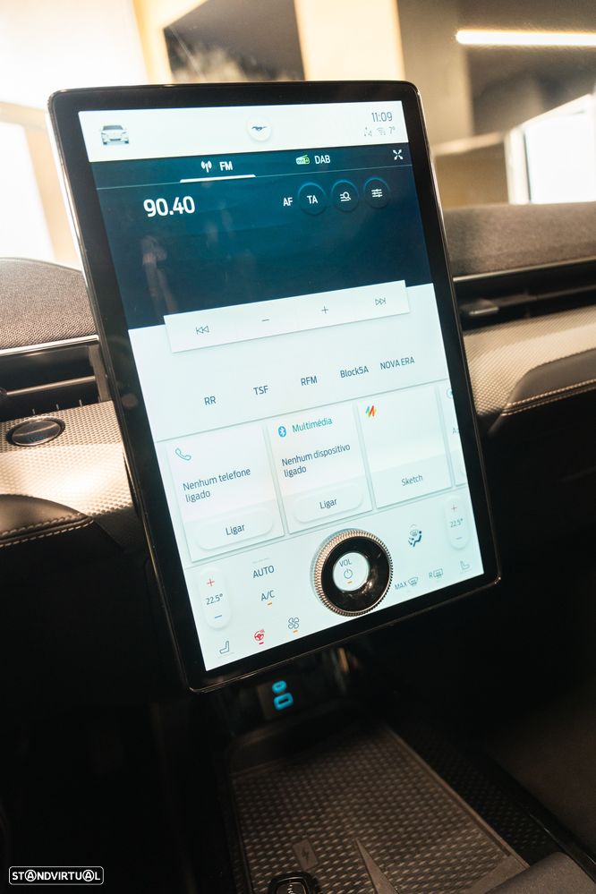 Ford Mustang Mach-E 98.7 kWh Premium - 15