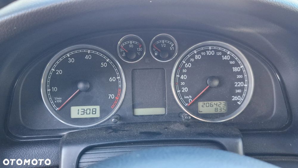 Volkswagen Passat Variant 1.8T Highline Tiptr - 11