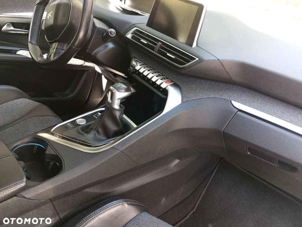 Peugeot 3008 HDi FAP 150 Allure - 30