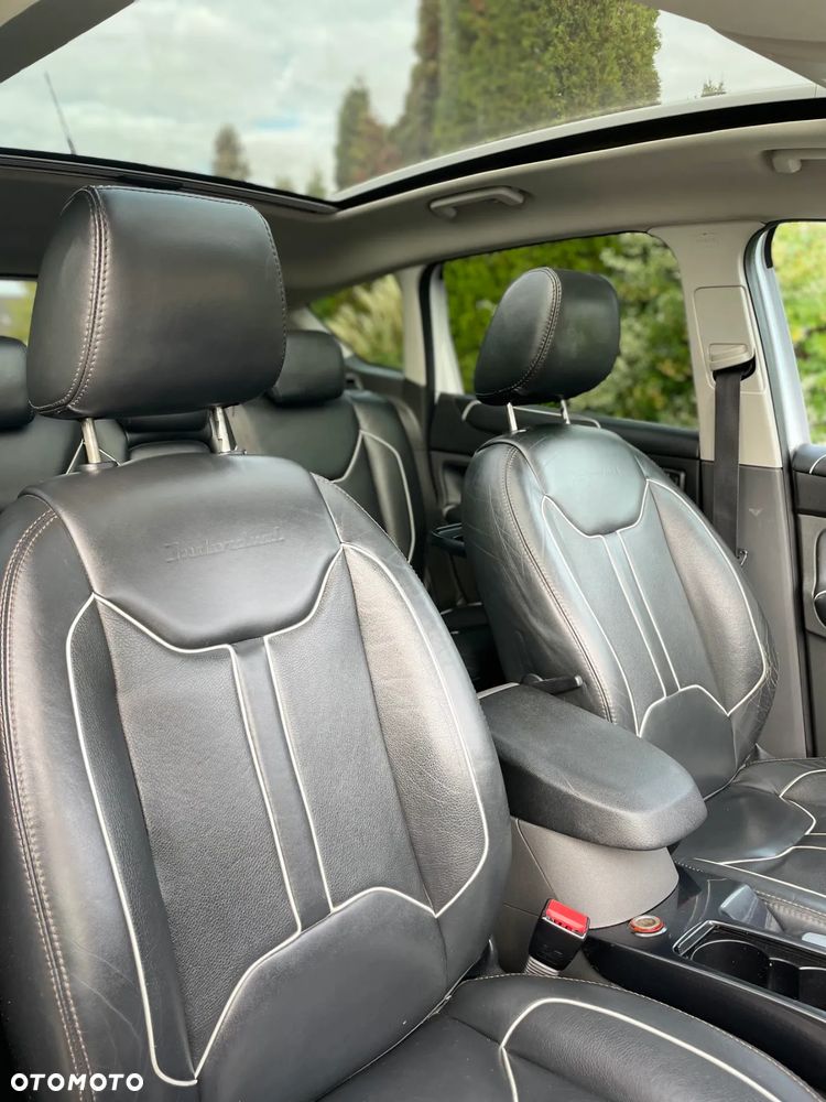 Ford Kuga 2.0 TDCi Individual MPS6 - 13