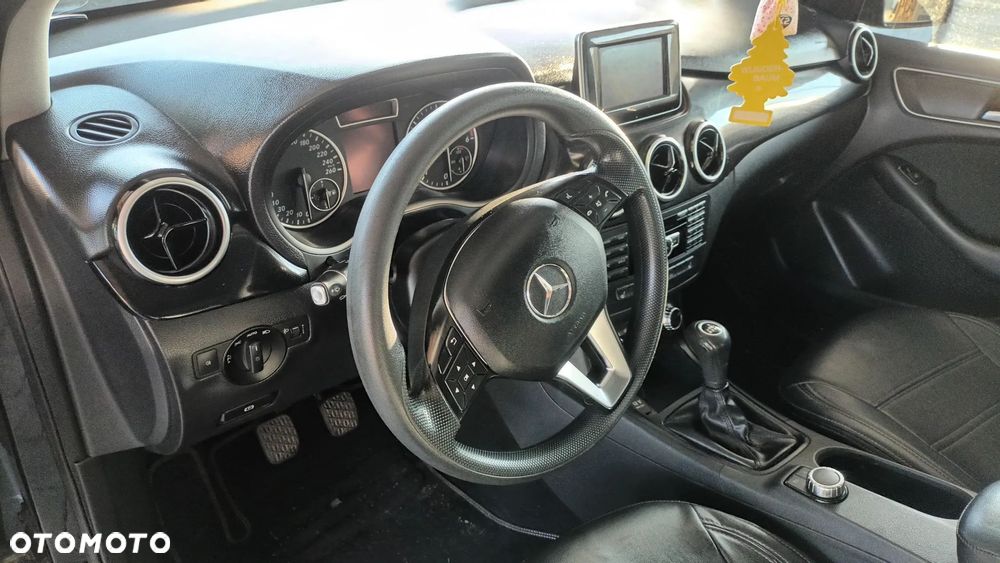 Mercedes-Benz Klasa B - 12