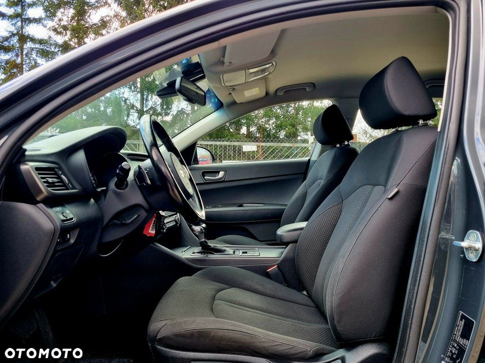Kia Optima 1.7 CRDI L DCT - 9
