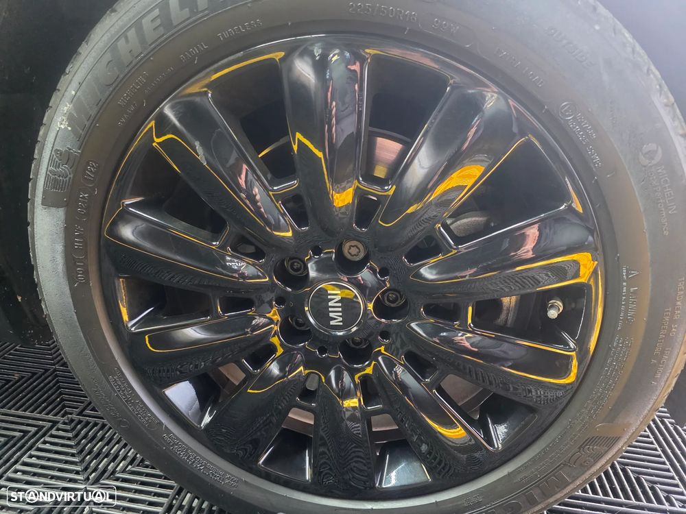 MINI Countryman Cooper SE ALL4 Auto - 8