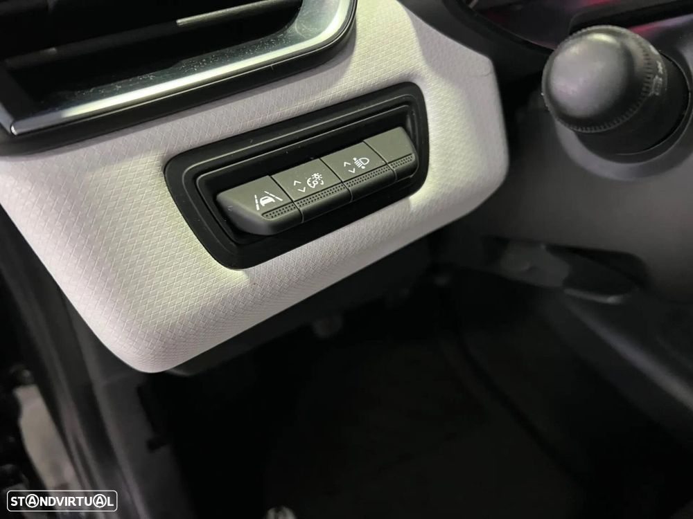 Renault Clio 1.0 TCe Evolution - 27