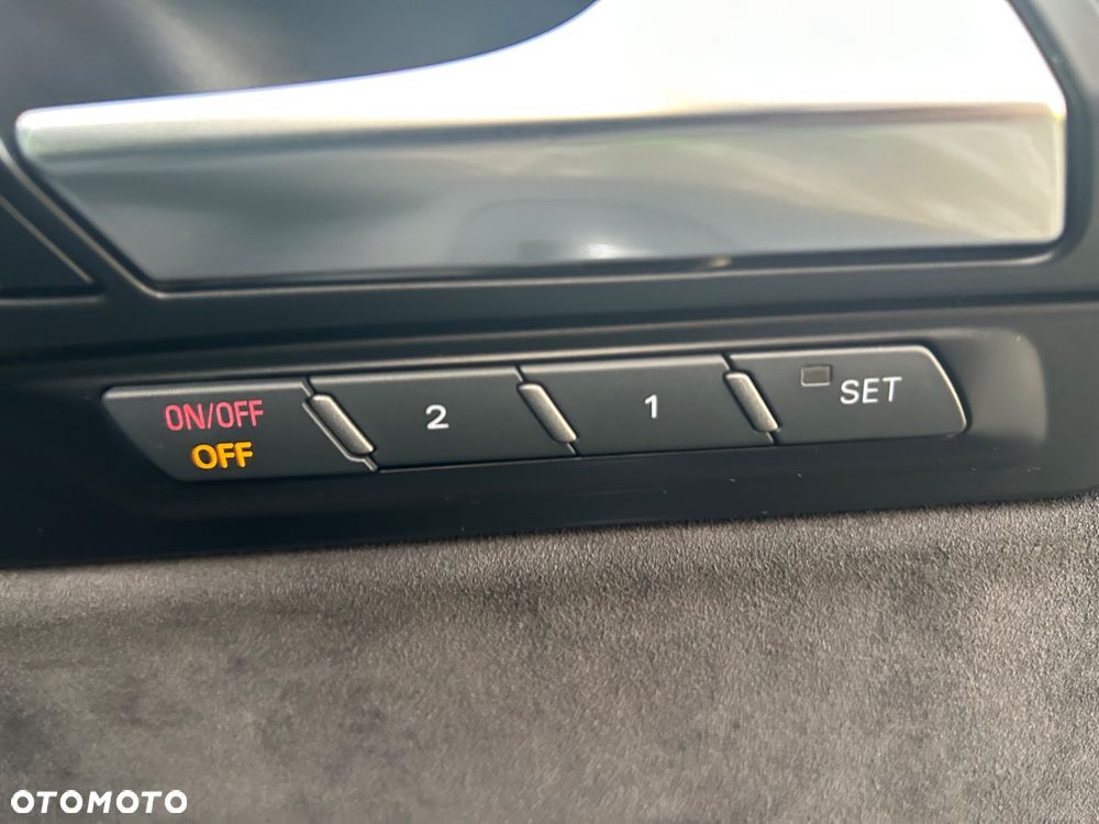 Audi Q7 - 17
