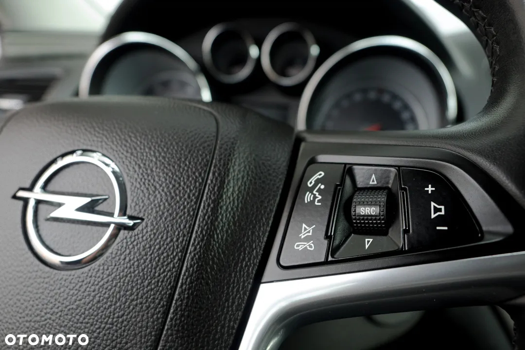 Opel Insignia 1.8 Cosmo - 20