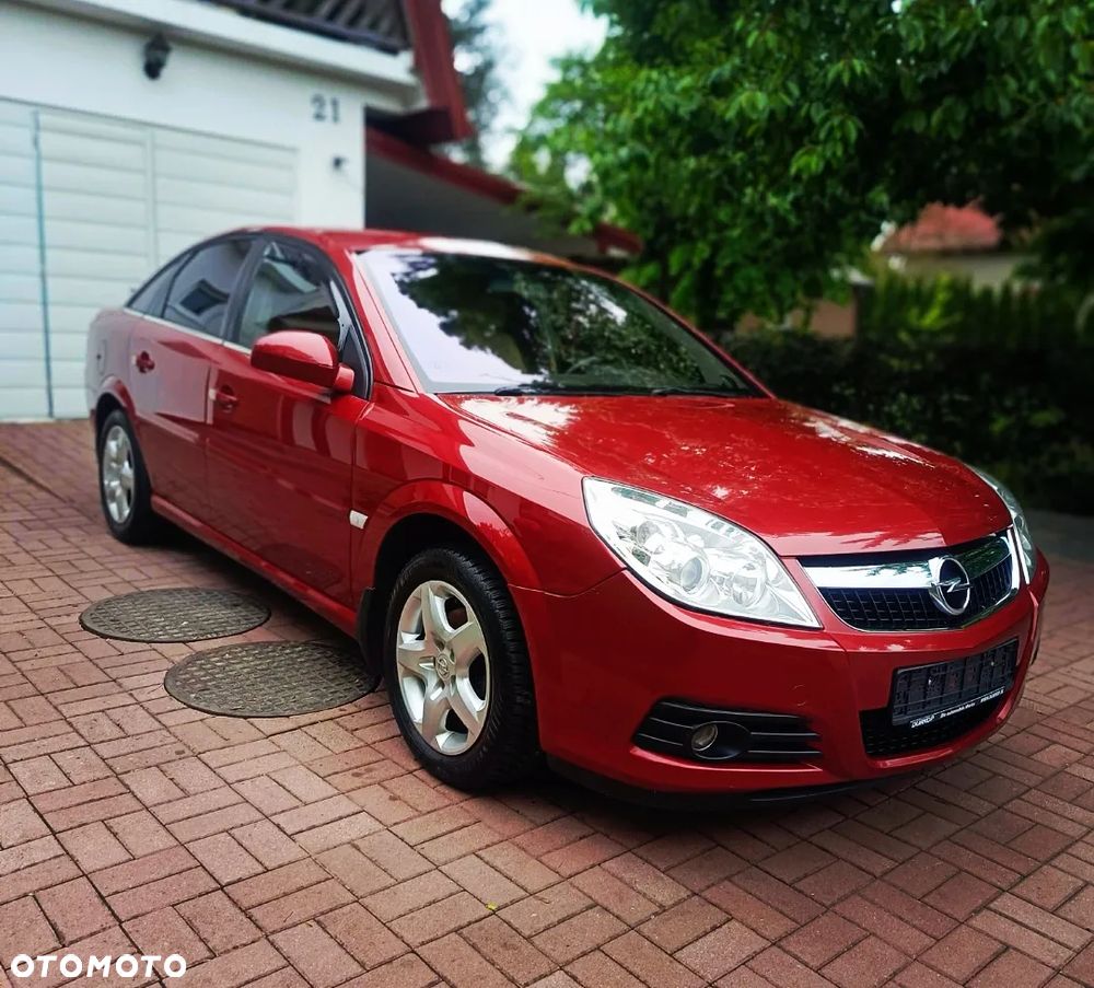 Opel Vectra 1.8 Cosmo Plus - 1