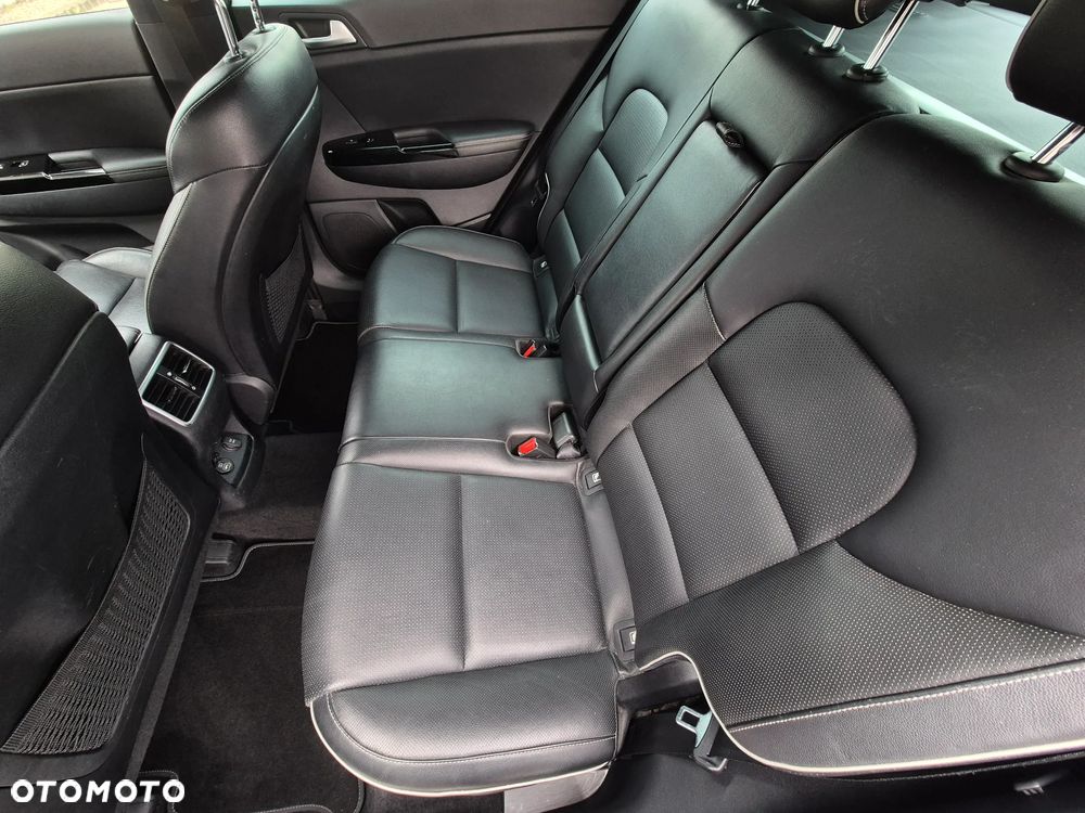 Kia Sportage 2,0 CRDI AWD GT Line - 18