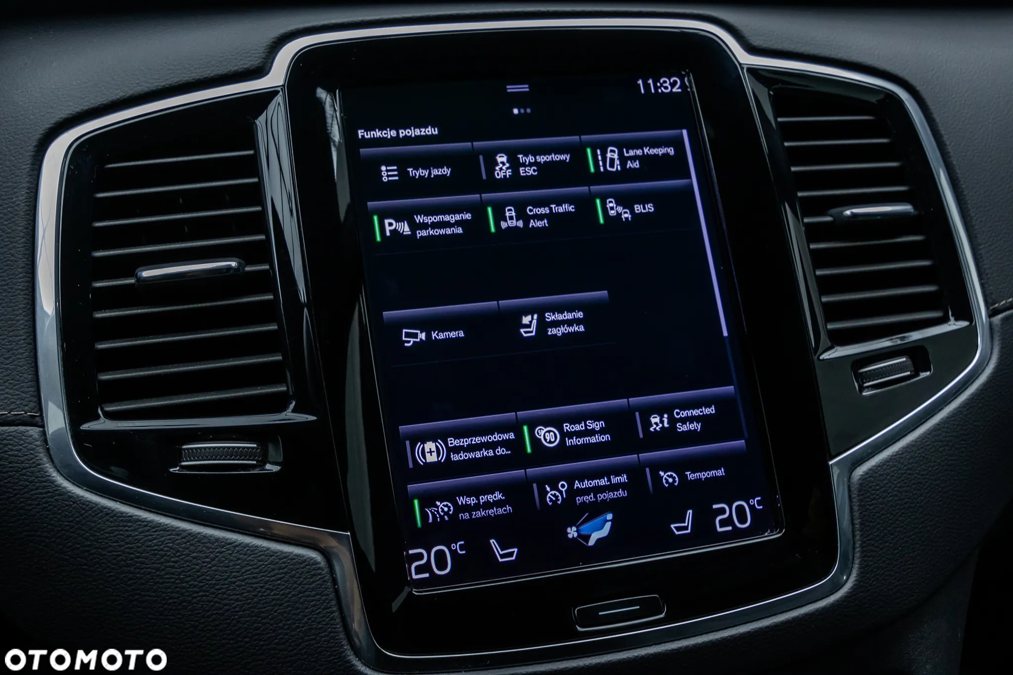 Volvo XC 90 - 23