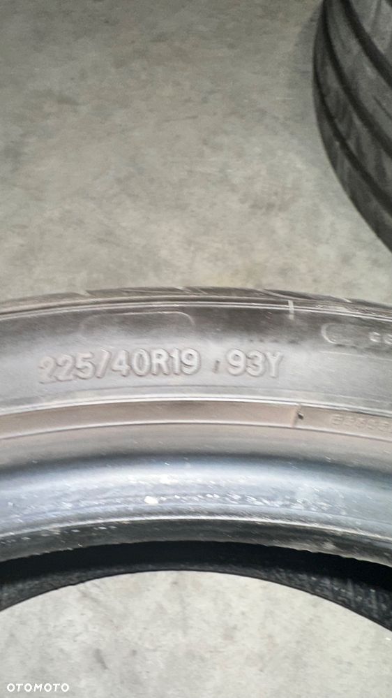Opony GOODYEAR EAGLE F1 SuperSport 225/40R19 93Y - 2