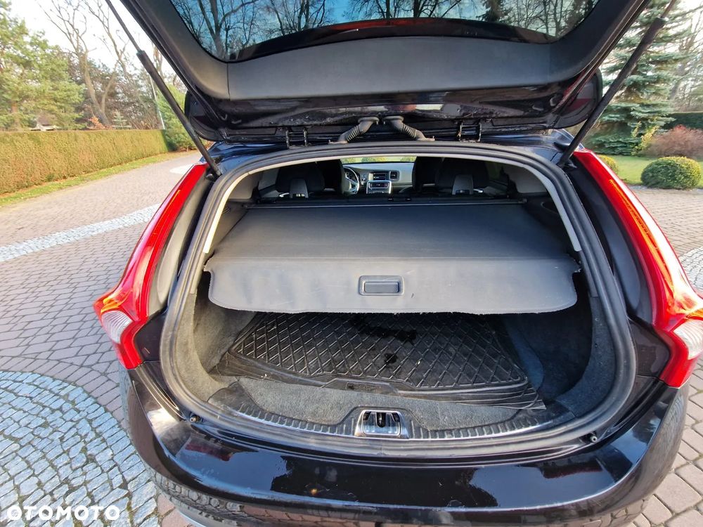 Volvo V60 D2 Momentum - 22