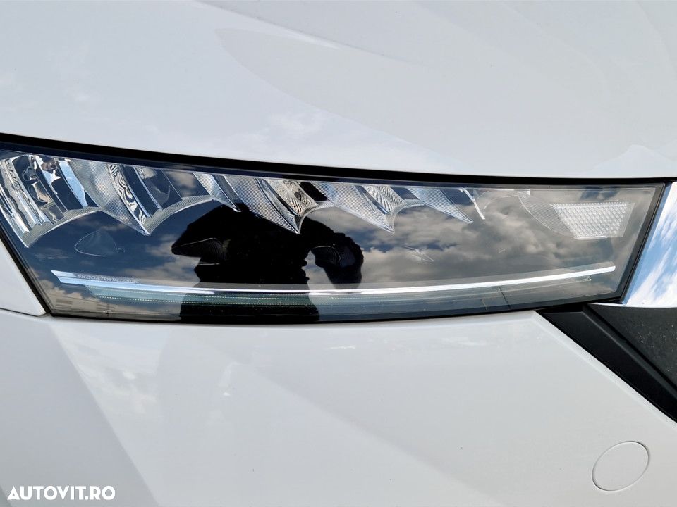 Skoda Octavia 2.0 TDI DSG Ambition - 10
