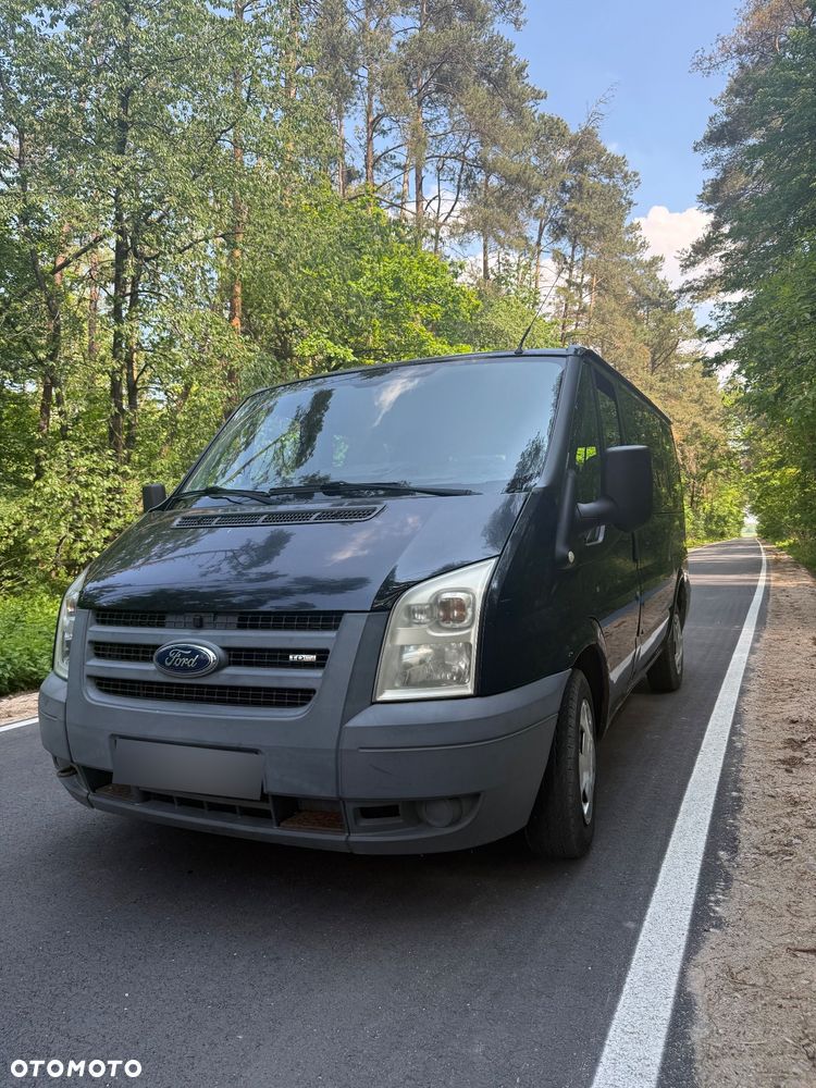 Ford Transit - 1