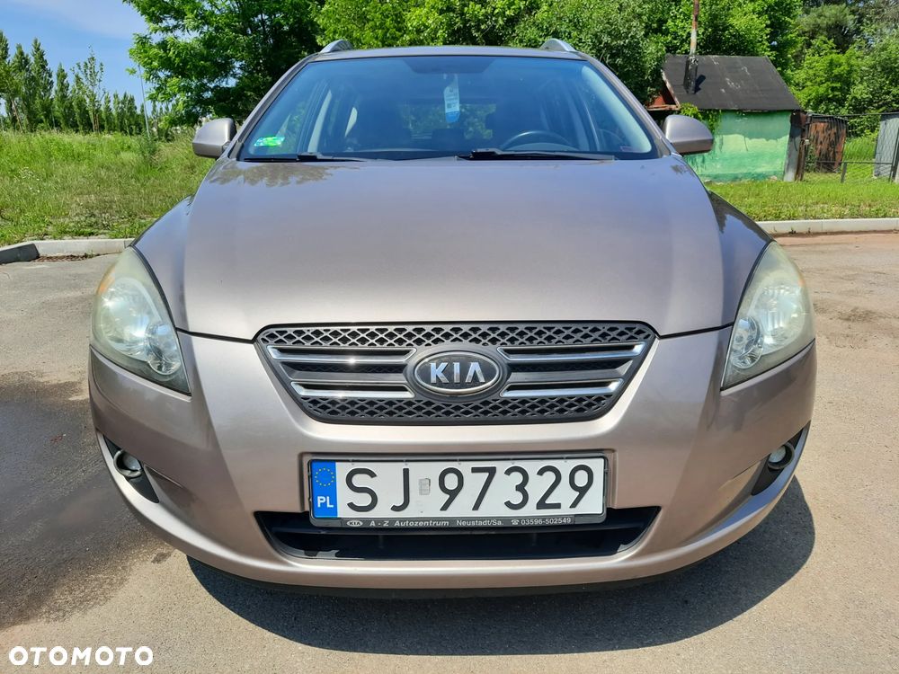 Kia Ceed 2.0 crdi Optimum + - 16