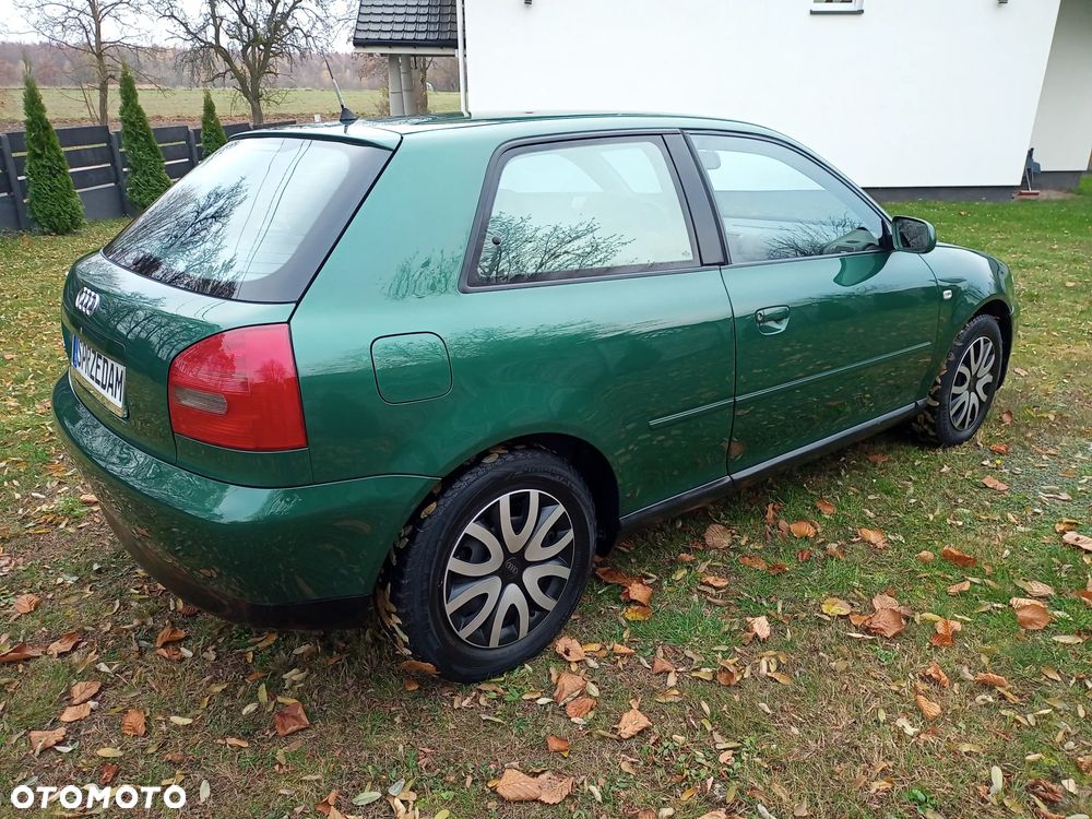 Audi A3 3-drzwiowe 1.6 Ambiente - 7