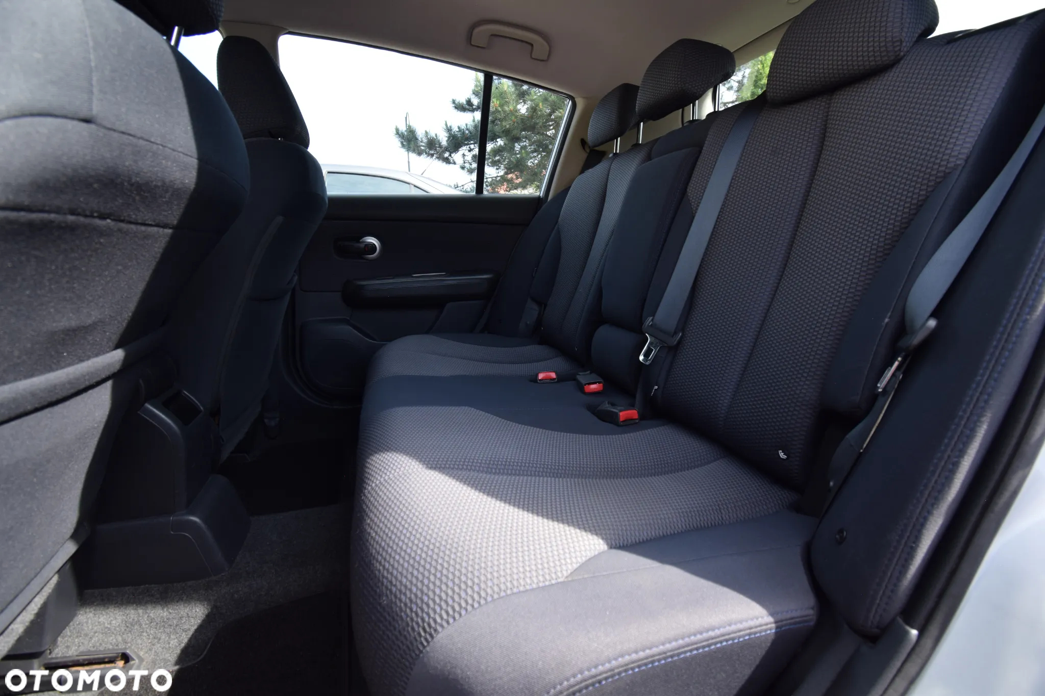 Nissan Tiida 1.6 Acenta - 27