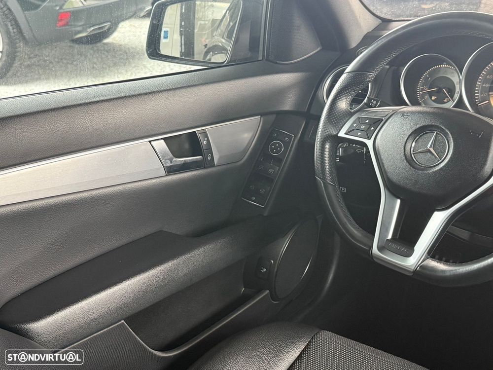 Mercedes-Benz C 220 BlueTEC AMG Line - 33