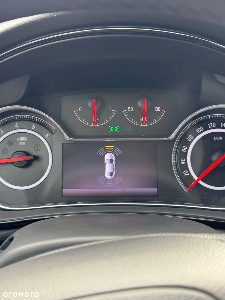 Opel Insignia 1.6 CDTI Cosmo S&S - 22