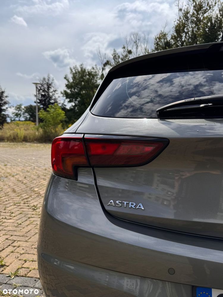 Opel Astra 1.4 T Elite - 4