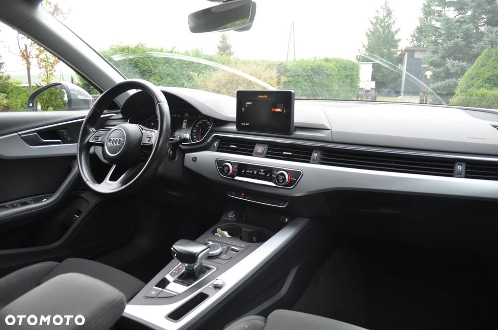 Audi A4 2.0 TDI S tronic - 14