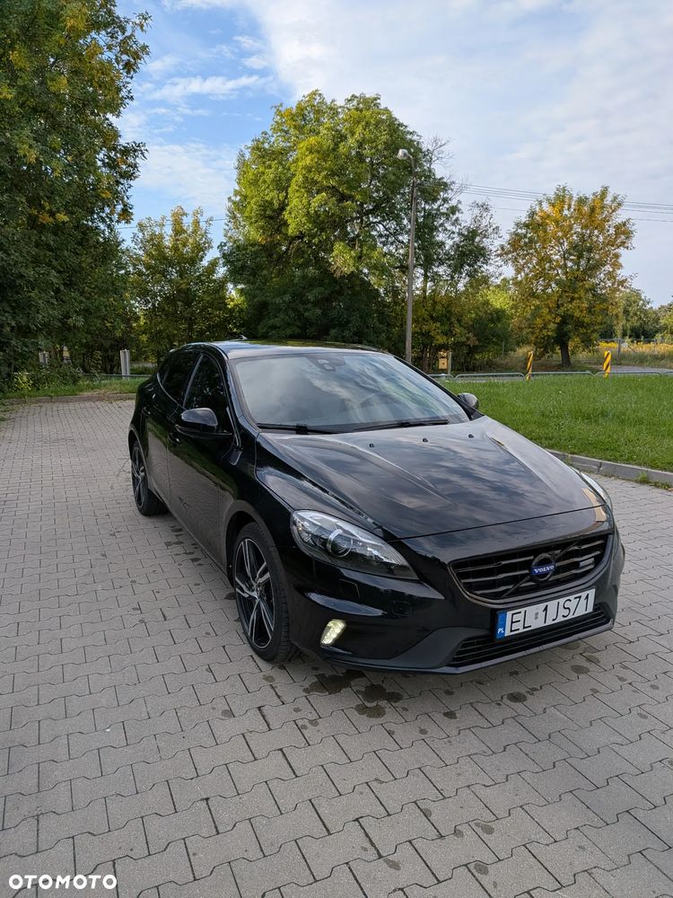 Volvo V40 D3 R-Design Summum - 4