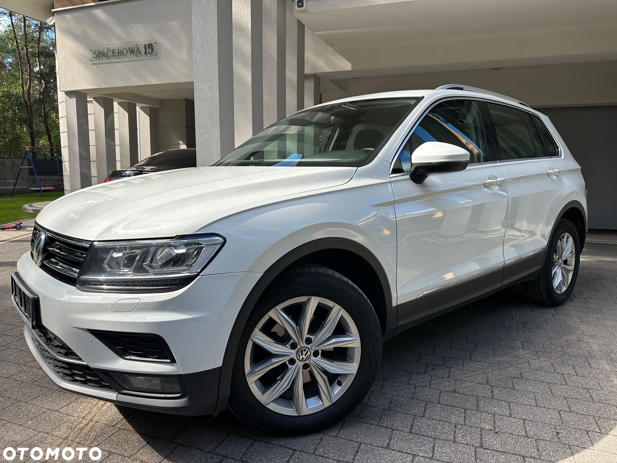 Volkswagen Tiguan 2.0 TDI BMT SCR 4Mot Comfortline DSG - 9