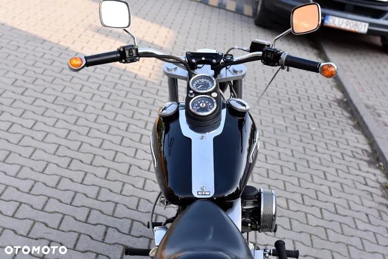 Harley-Davidson Super Glide - 14