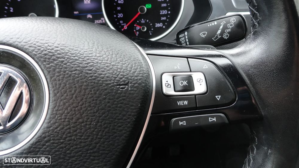 VW Tiguan 1.5 TSI Confortline DSG - 14