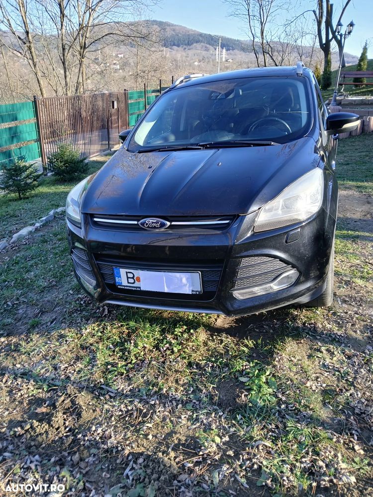 Ford Kuga 2.0 TDCi 4WD Powershift Titanium - 2