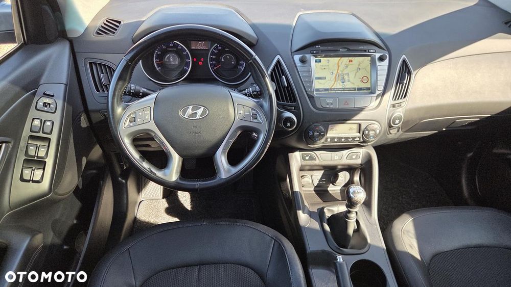 Hyundai ix35 1.6 2WD blue Style - 10