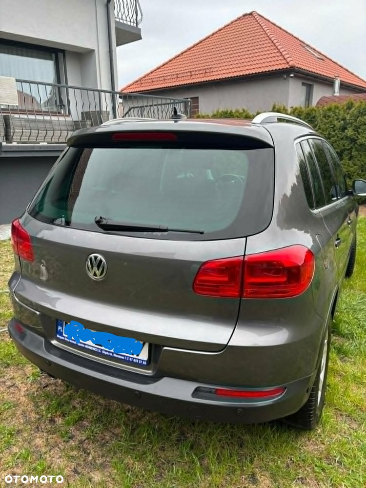 Volkswagen Tiguan 2.0 TDI DPF 4Motion BlueMotion Technology DSG Sport & Style - 5