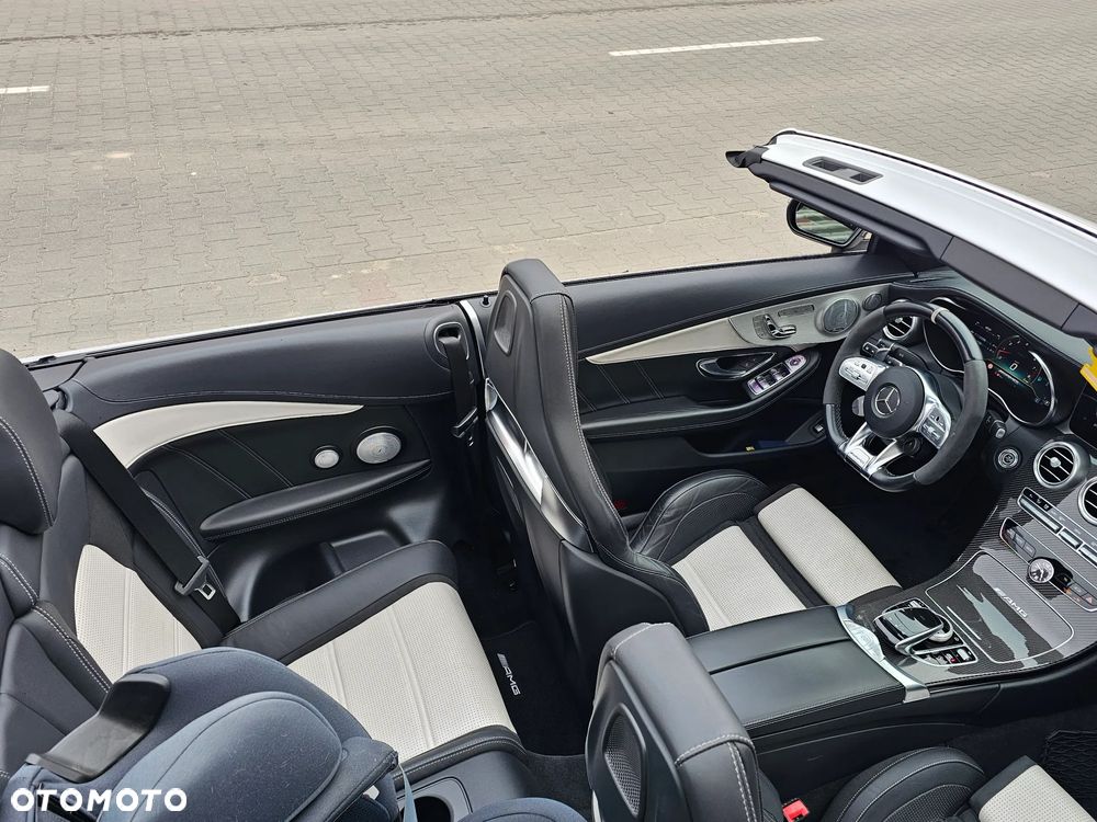 Mercedes-Benz Klasa C 63 S AMG 9G-TRONIC - 21