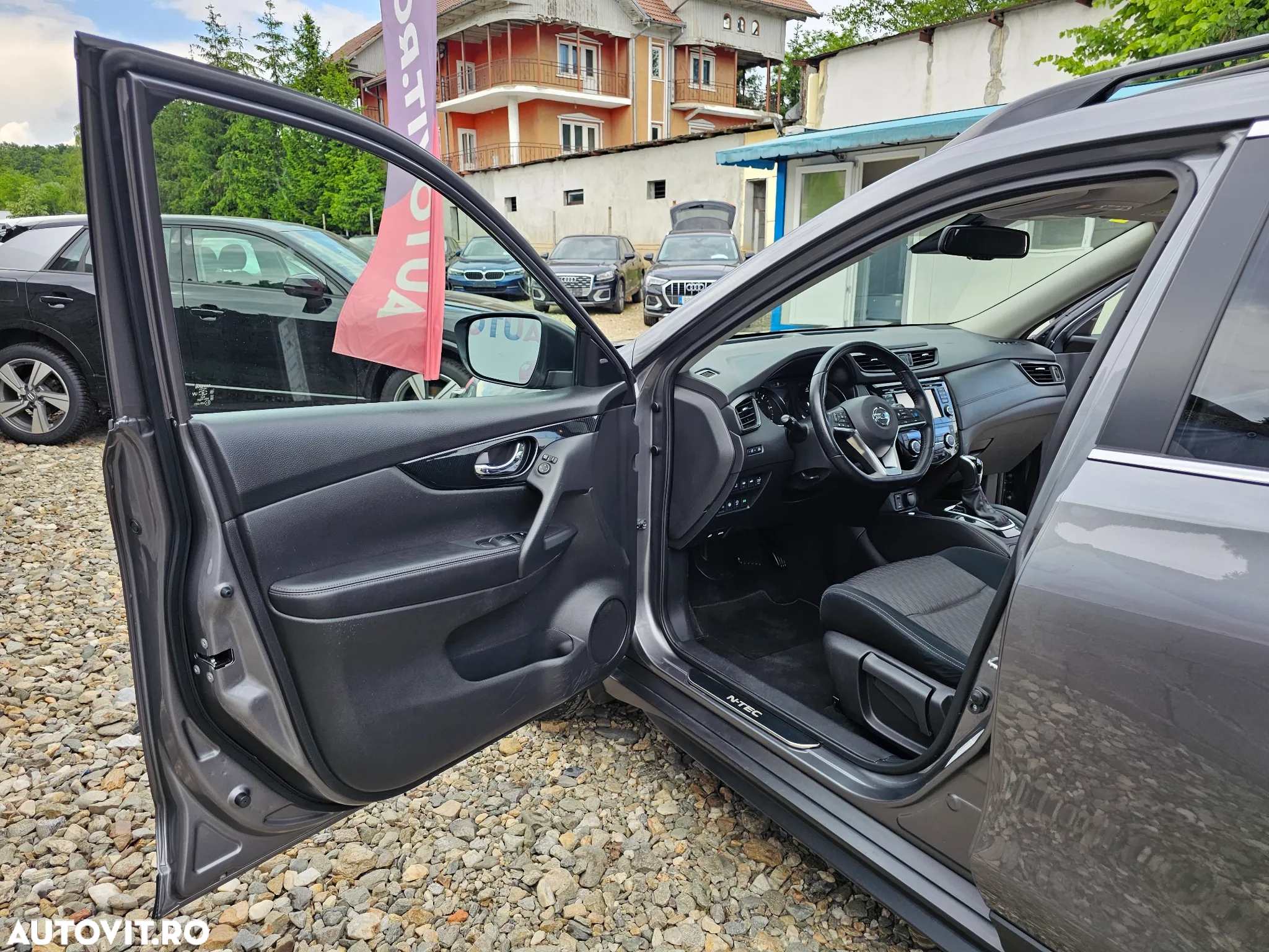 Nissan X-Trail 1.7 dCi ALL-MODE 4x4i Xtronic N-TEC - 17